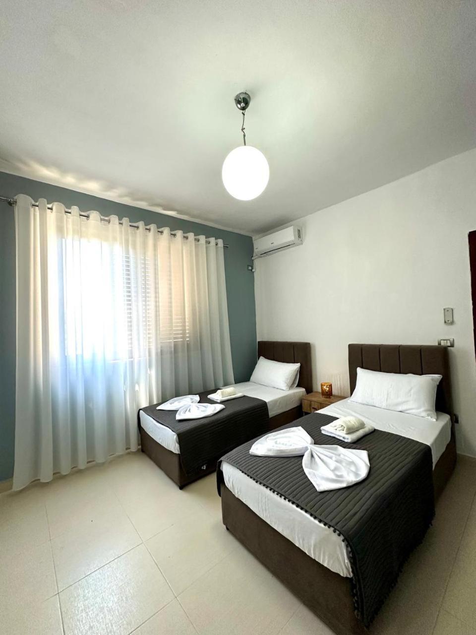 Host Apartments Shkodra Exterior foto